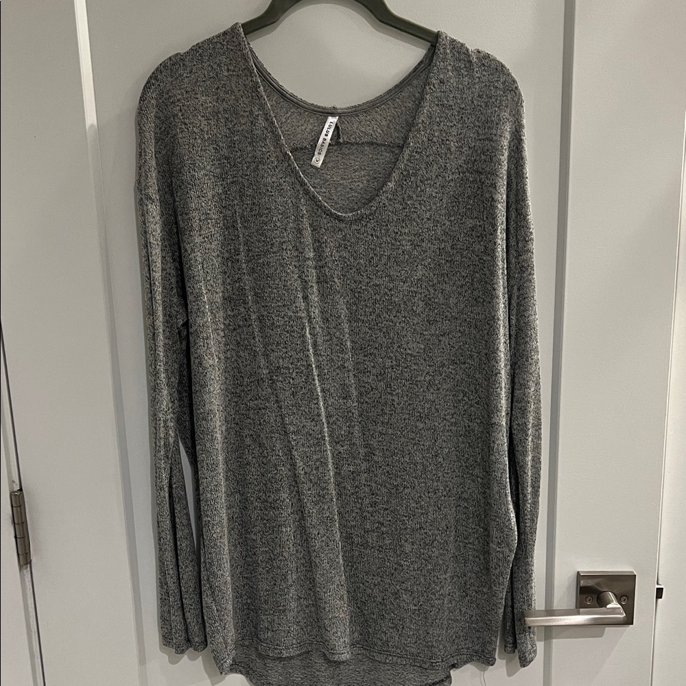 Elegant Heather Gray Long Sleeve Women's Top